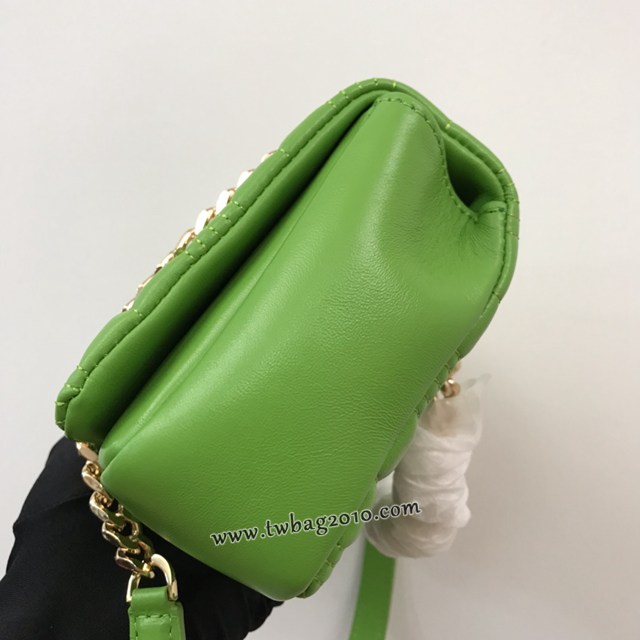 Burberry專門店新款羊皮小號TB蘿拉包 巴寶莉絎縫品牌格紋鏈條單肩挎背女包 yxb1535